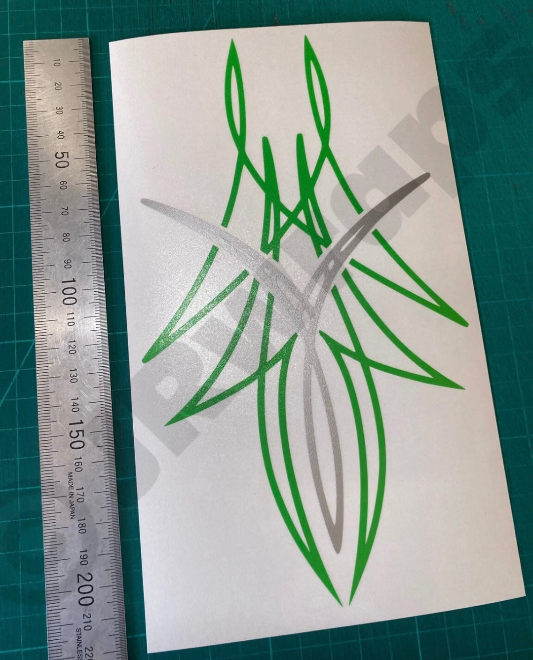 PINSTRIPE Design Stickers Decals Bonnet Motorcycle Tank 210x120mm