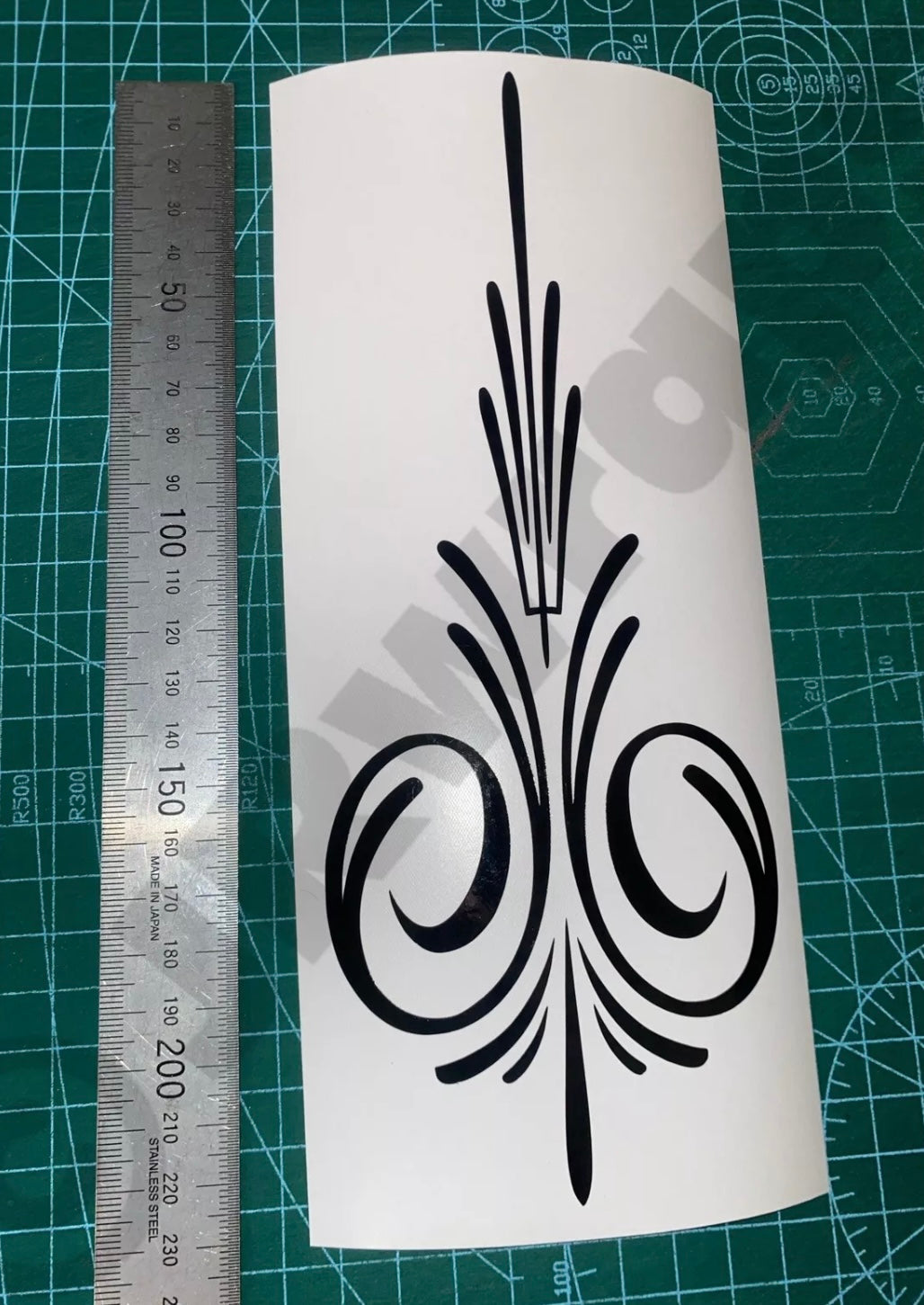 PINSTRIPE Design Sticker Decal Motorbike Tank Helmet Car Boat Van 220x90mm