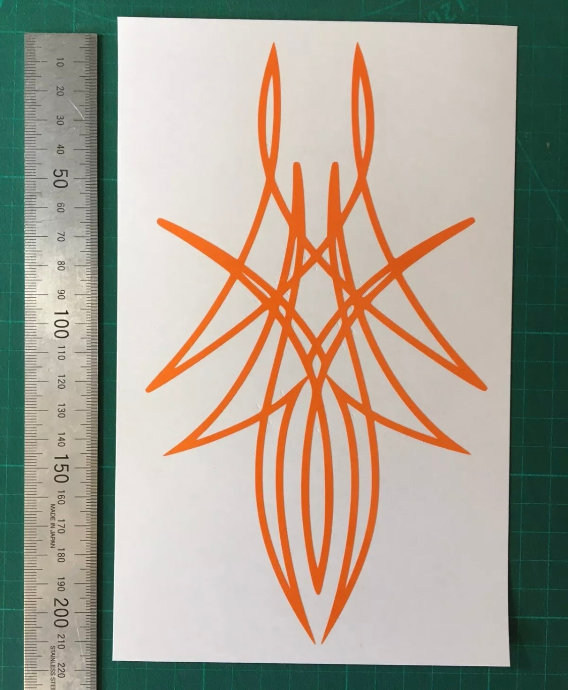 PINSTRIPE Design Sticker Decal Bonnet Motorcycle Tank Helmet 210x120mm