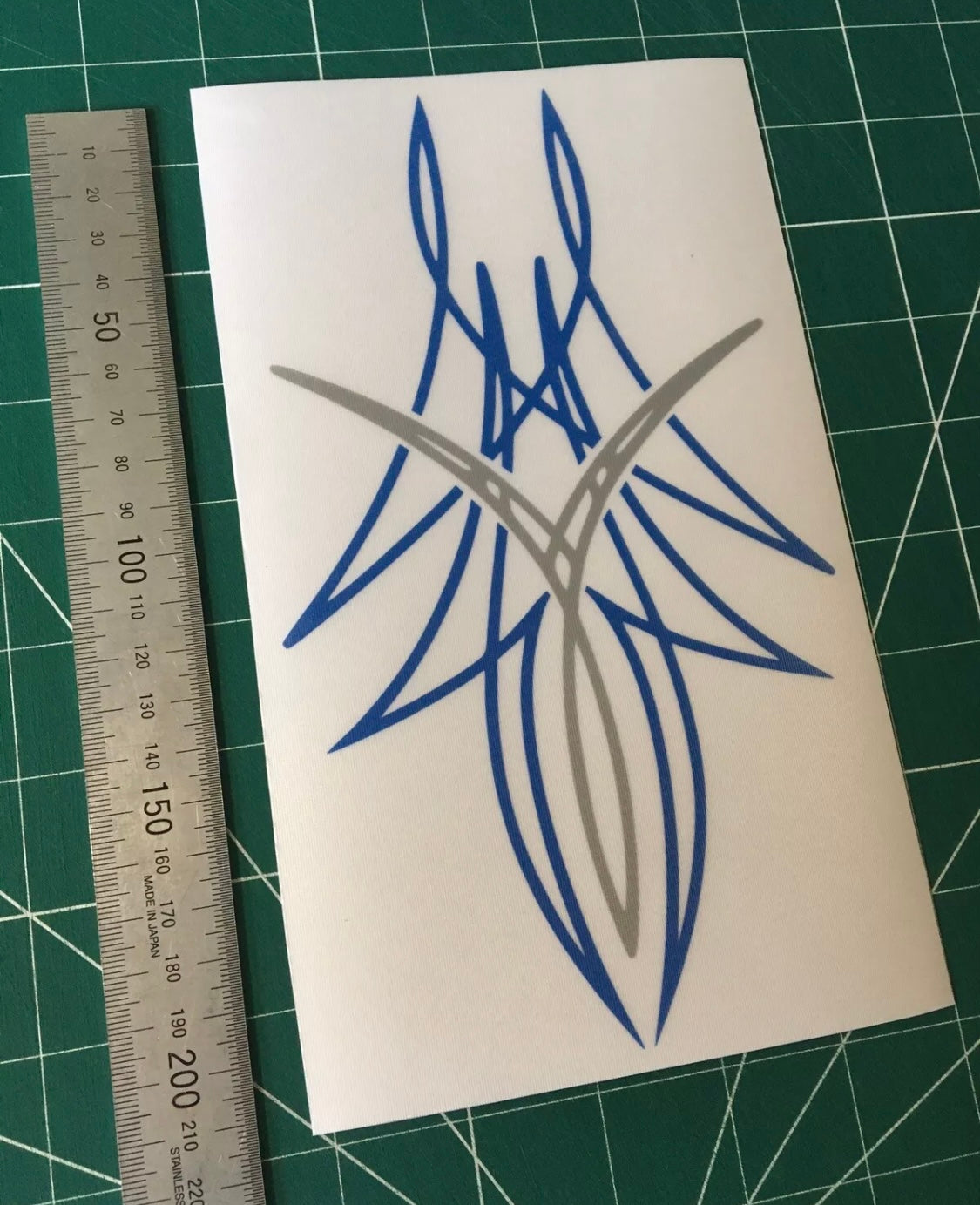 PINSTRIPE Design Stickers Decals Bonnet Motorcycle Tank 210x120mm