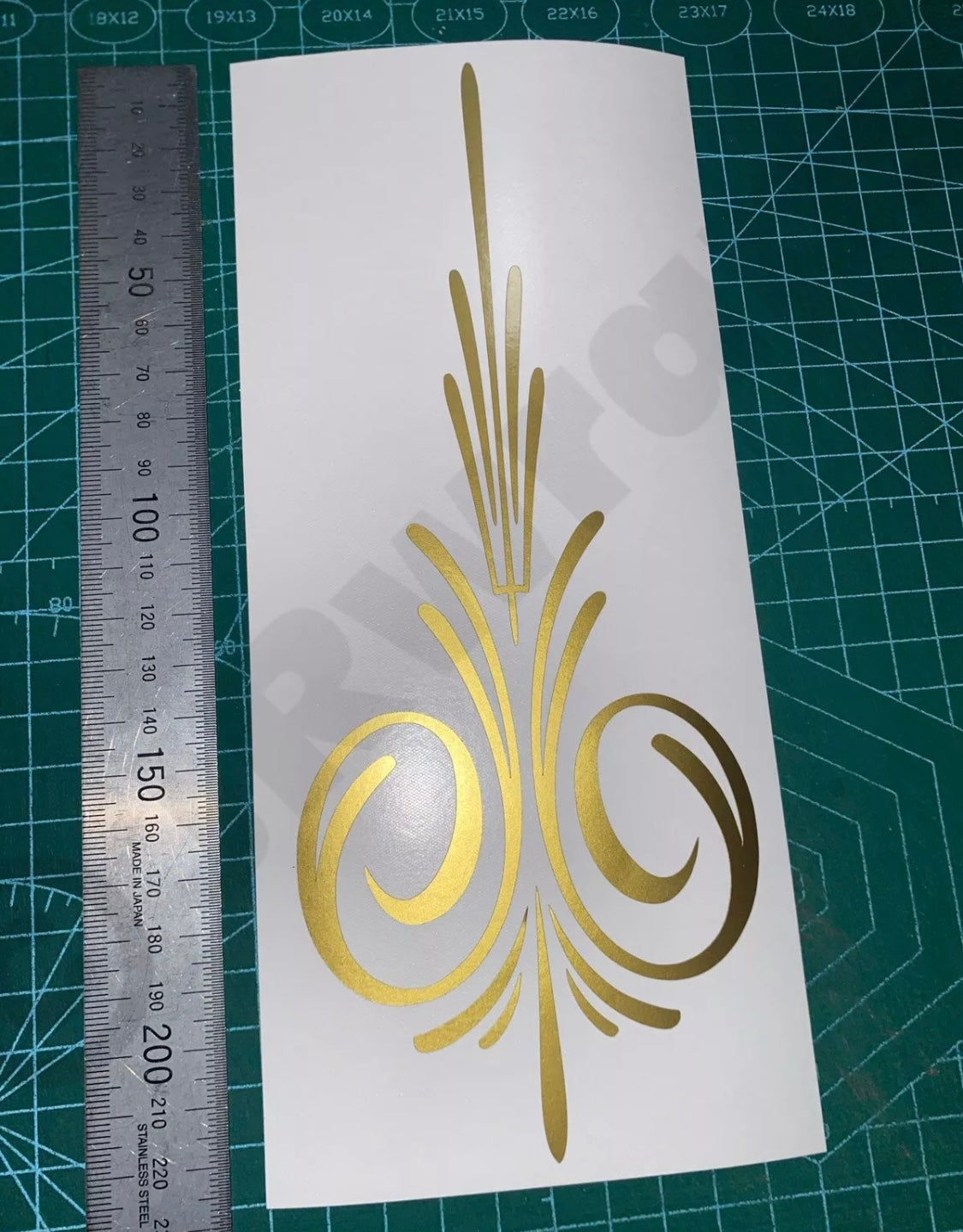 PINSTRIPE Design Sticker Decal Motorbike Tank Helmet Car Boat Van 220x90mm